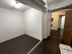 Hougang Avenue 1 (D19), Shop House #620587511